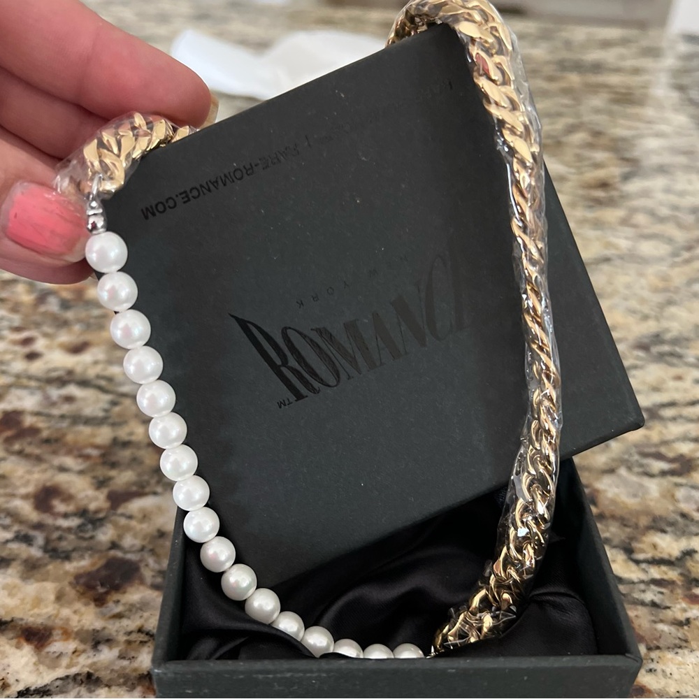 Rare-Romance Pearl Cuban Chain/Choker - Picture 4 of 9